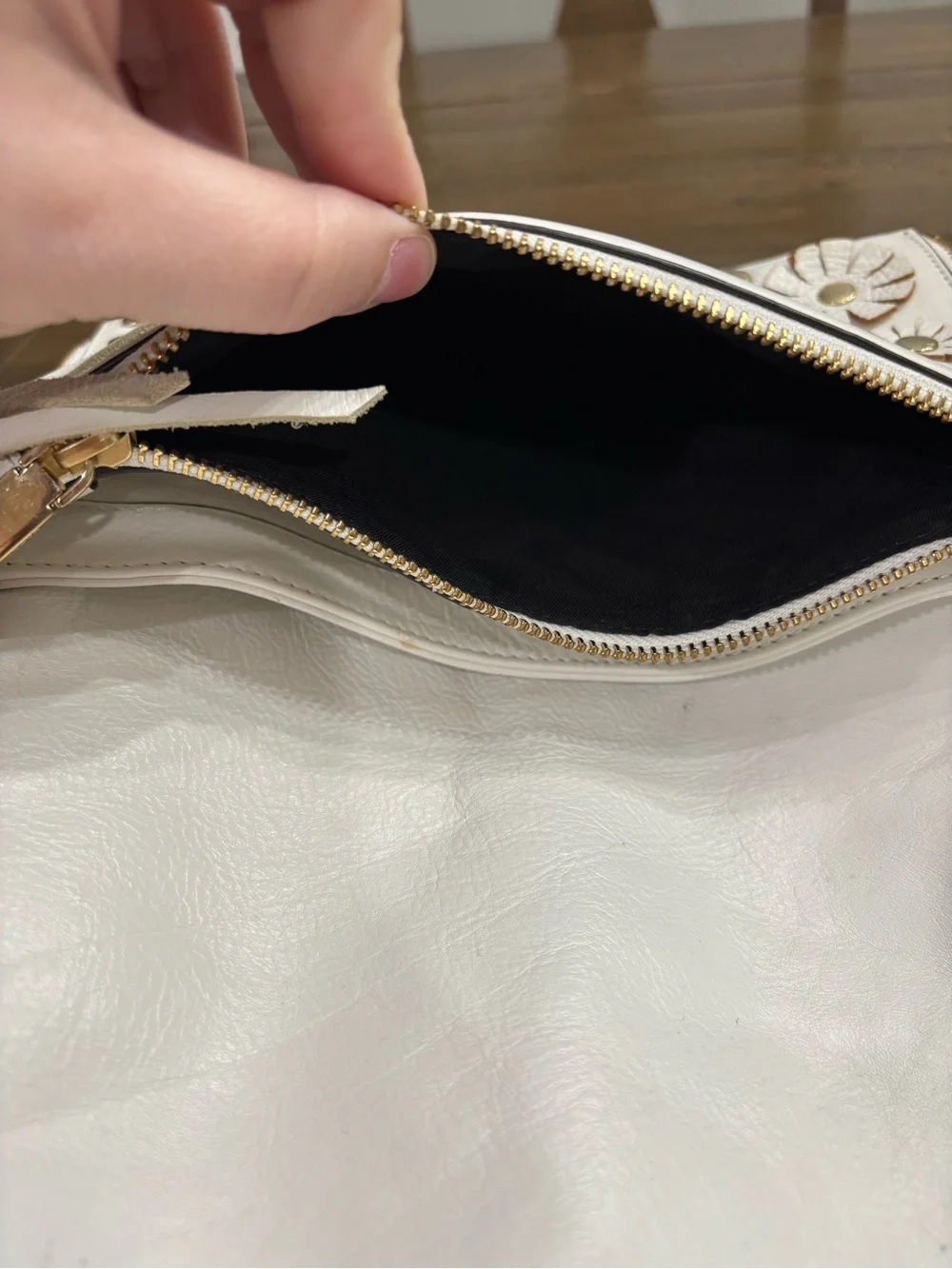 Rebecca Minkoff compact rebecca